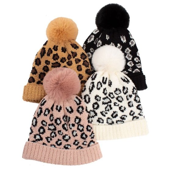 NEW Iovry Leopard Animal Pattern Faux Fur Pom Pom Fleeced Lined Soft Beanie Hat - Picture 5 of 7